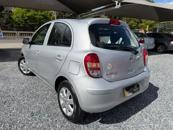 NISSAN-MARCH-2012