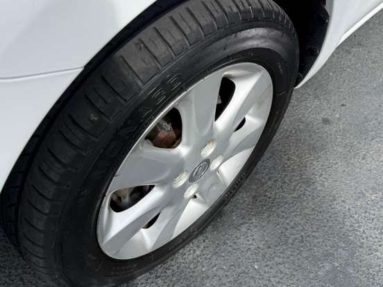 NISSAN-MARCH-1.6 SV 16V FLEX 4P MANUAL NISSAN-MARCH-2013