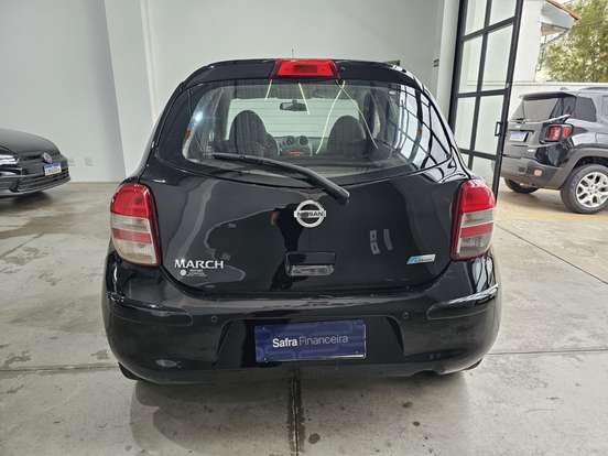 NISSAN-MARCH-2013
