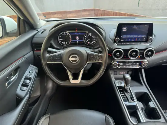 NISSAN-SENTRA-2024
