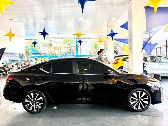 NISSAN-SENTRA-2024