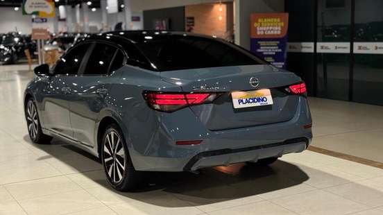 NISSAN-SENTRA-2024