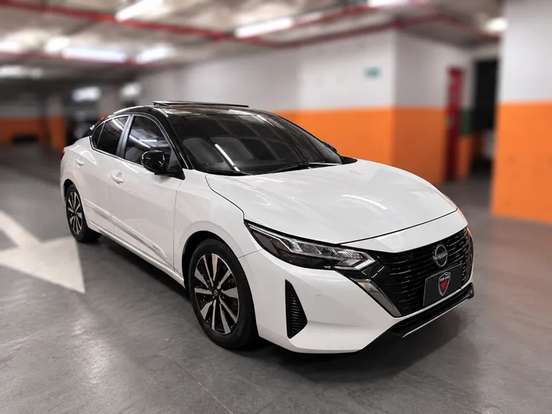 NISSAN-SENTRA-2024