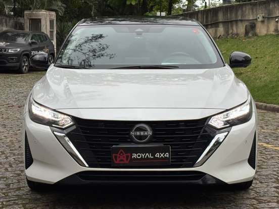 NISSAN-SENTRA-2024