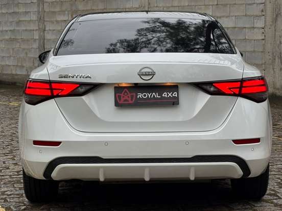NISSAN-SENTRA-2024