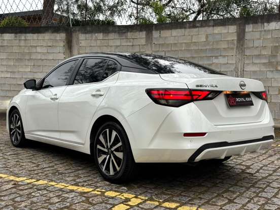 NISSAN-SENTRA-2024