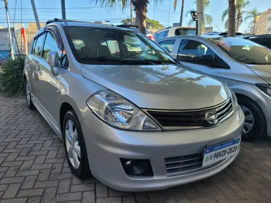 NISSAN-TIIDA-1.8 SL 16V FLEX 4P AUTOMÁTICO NISSAN-TIIDA-2011