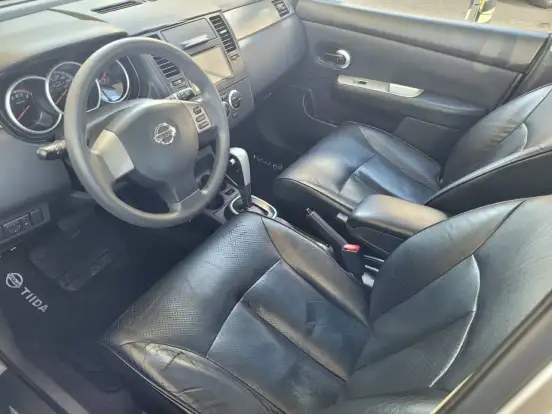 NISSAN-TIIDA-1.8 SL 16V FLEX 4P AUTOMÁTICO NISSAN-TIIDA-2011