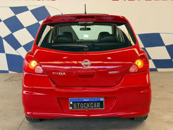 NISSAN-TIIDA-1.8 SL 16V FLEX 4P AUTOMÁTICO NISSAN-TIIDA-2011
