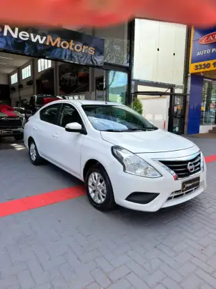 NISSAN-VERSA-2018