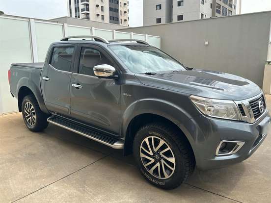 NISSAN-FRONTIER-2021