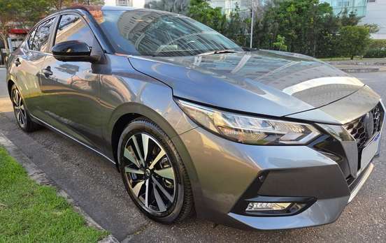 NISSAN-SENTRA-2023