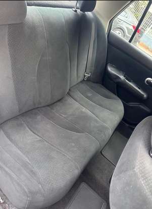 NISSAN-TIIDA-2010