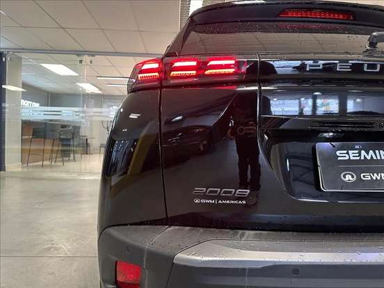 PEUGEOT-2008-1.0 TURBO 200 FLEX ACTIVE CVT PEUGEOT-2008-2025