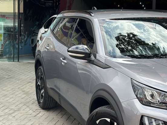PEUGEOT-2008-2024