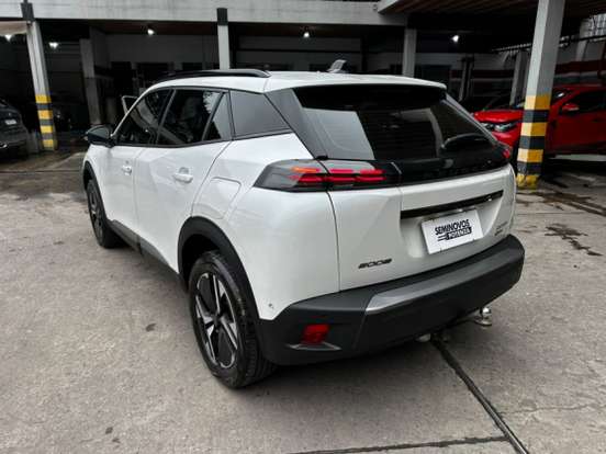 PEUGEOT-2008-2024