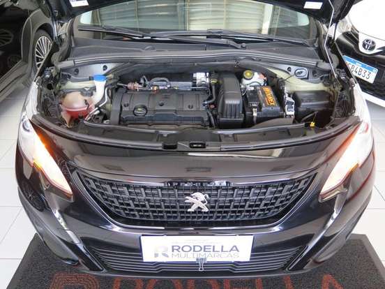 PEUGEOT-2008-2019