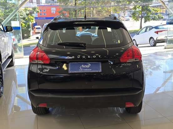 PEUGEOT-2008-2022