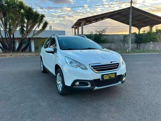 PEUGEOT-2008-2017