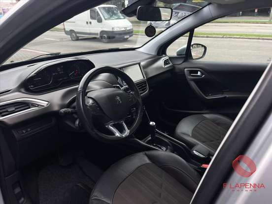 PEUGEOT-2008-1.6 16V FLEX GRIFFE 4P AUTOMÁTICO PEUGEOT-2008-2016