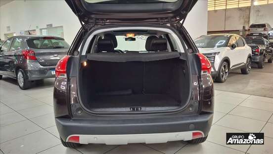 PEUGEOT-2008-2017