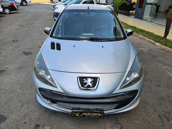 PEUGEOT-207-2010