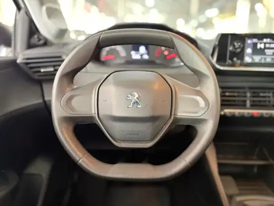PEUGEOT-208-2024