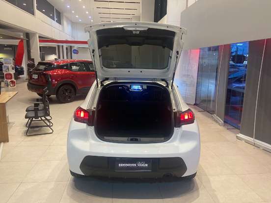 PEUGEOT-208-2023