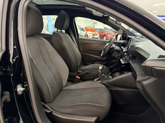 PEUGEOT-208-2024