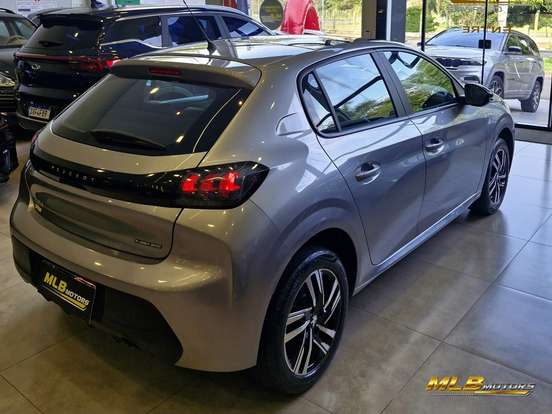 PEUGEOT-208-2023