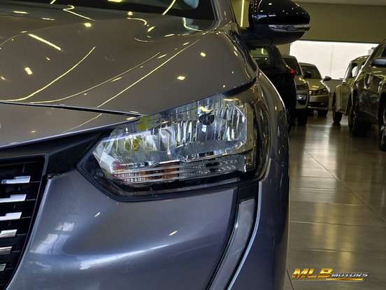 PEUGEOT-208-2023