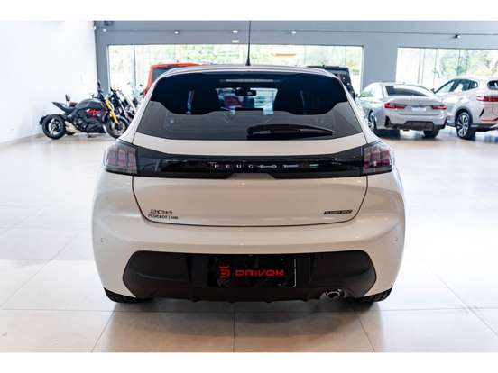 PEUGEOT-208-2023
