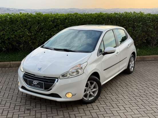 PEUGEOT-208-2014