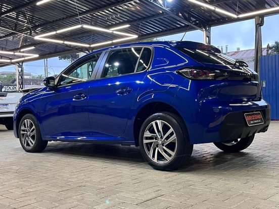PEUGEOT-208-2022