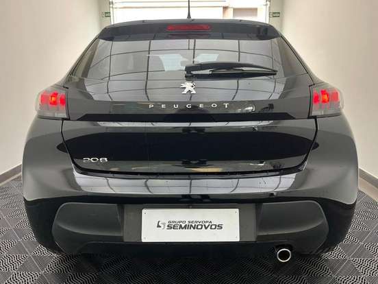 PEUGEOT-208-2021