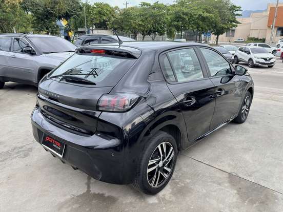 PEUGEOT-208-2023
