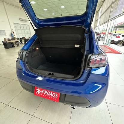 PEUGEOT-208-2022