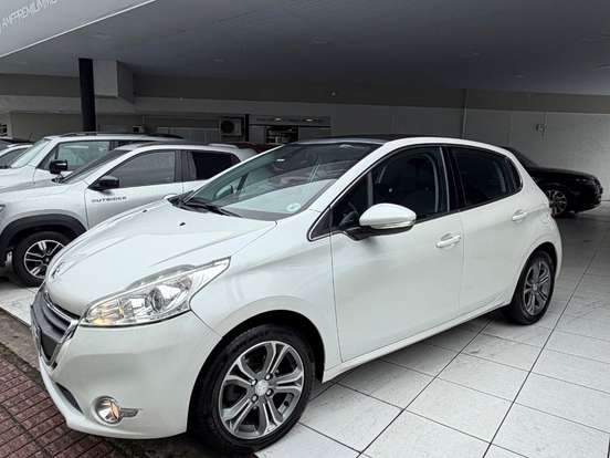 PEUGEOT-208-1.6 GRIFFE 16V FLEX 4P AUTOMÁTICO PEUGEOT-208-2014
