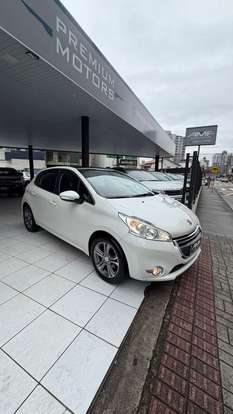 PEUGEOT-208-2014