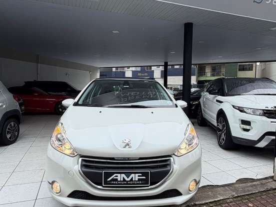 PEUGEOT-208-1.6 GRIFFE 16V FLEX 4P AUTOMÁTICO PEUGEOT-208-2014
