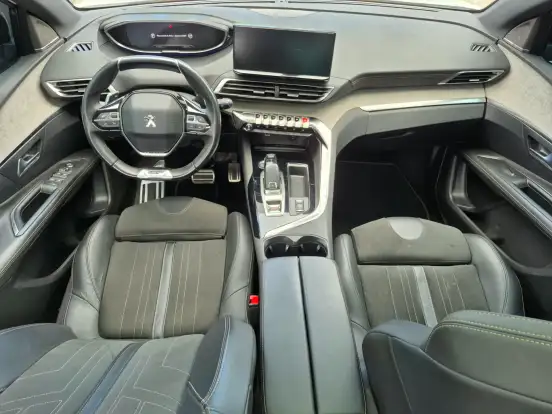PEUGEOT-3008-2022