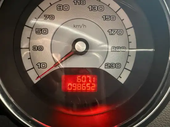 PEUGEOT-308-2018