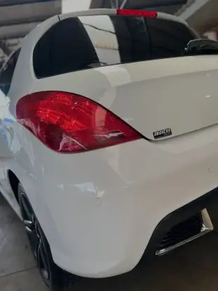 PEUGEOT-308-2012