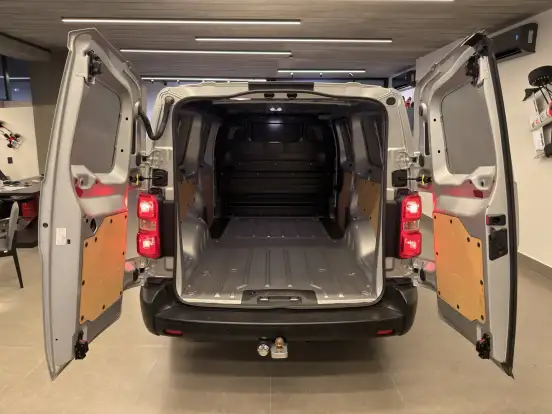 PEUGEOT-EXPERT-1.5 BLUEHDI DIESEL CARGO MANUAL PEUGEOT-EXPERT-2024
