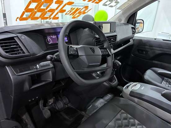 PEUGEOT-EXPERT-2026