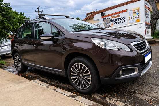 PEUGEOT-2008-2018