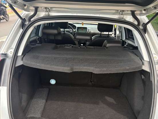PEUGEOT-2008-1.6 16V FLEX GRIFFE 4P AUTOMÁTICO PEUGEOT-2008-2015
