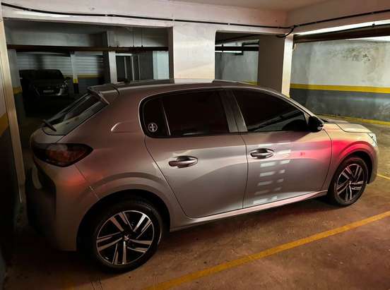 PEUGEOT-208-2024
