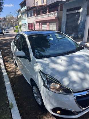 PEUGEOT-208-1.6 ALLURE 16V FLEX 4P AUTOMÁTICO PEUGEOT-208-2017