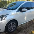 PEUGEOT 208 1.6 GRIFFE 16V FLEX 4P AUTOMÁTICO PEUGEOT 208 1.6 GRIFFE 16V FLEX 4P AUTOMÁTICO